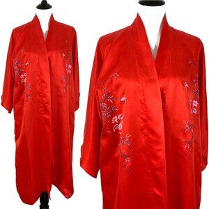 Vintage 50s - 60s Silk Layered Red Embroidered Kimono Robe Sz M